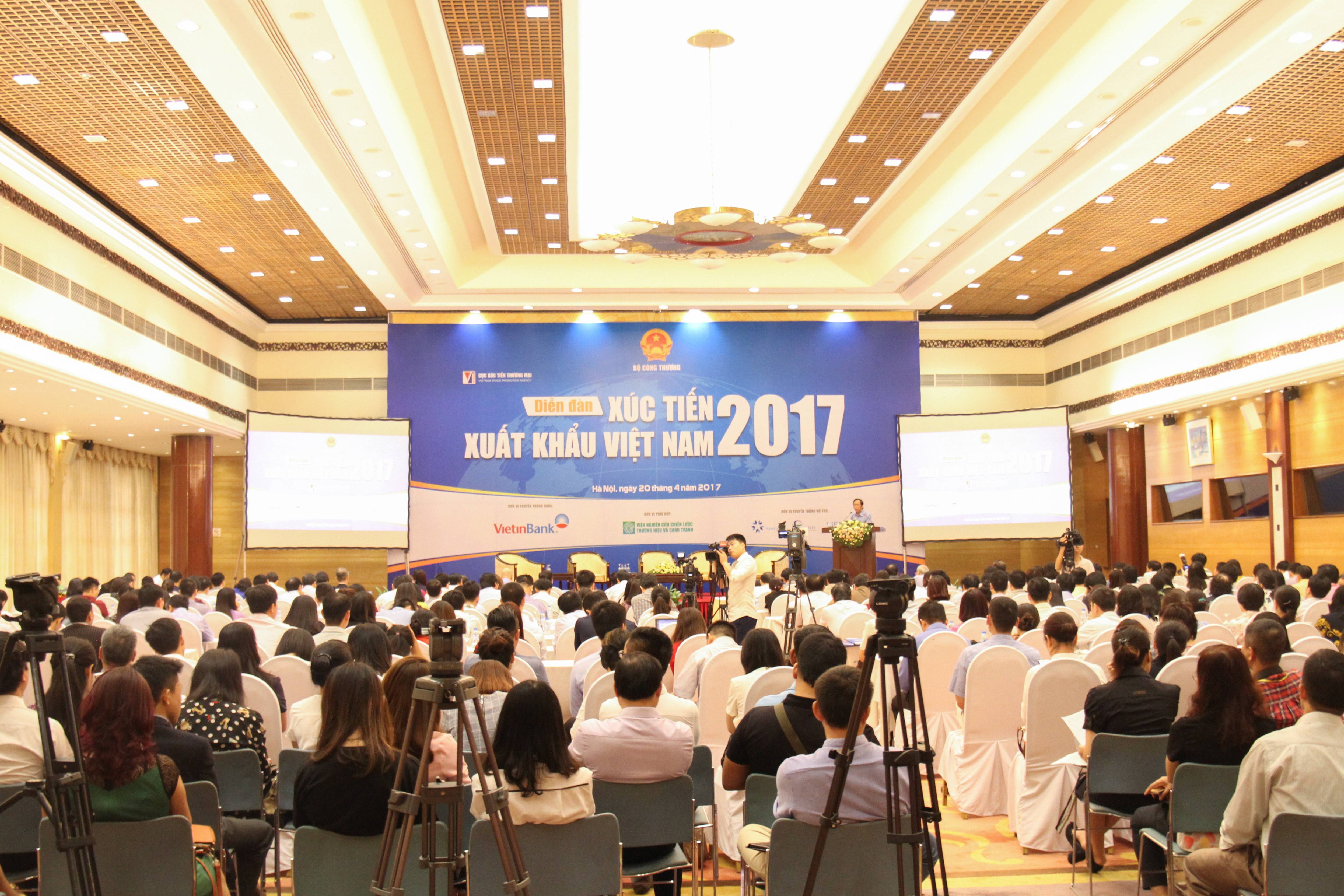 VIETNAM EXPO 2018: “Tăng cường kết nối kinh tế khu vực và quốc tế” - Sunlin  Electronics Việt Nam, Sunlin Vina